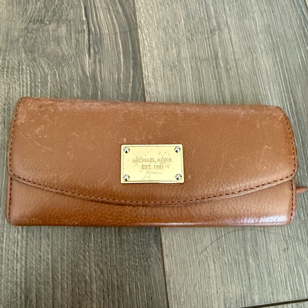 Michael Kors Cognac Brown Leather Continental Wallet with Gold Plaque